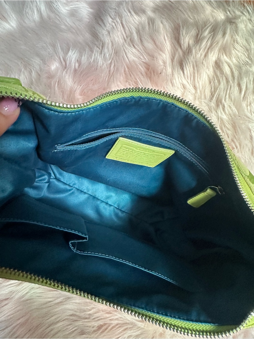 Coach Lime Green Penelope Shoulder Bag - Picture 4 of 5